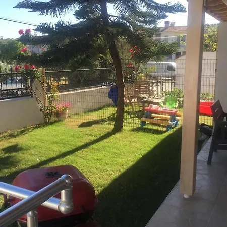 Villa Alacati'Da 3+1 Villa Cesme