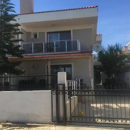 Alacati'Da 3+1 Villa Villa Çeşme